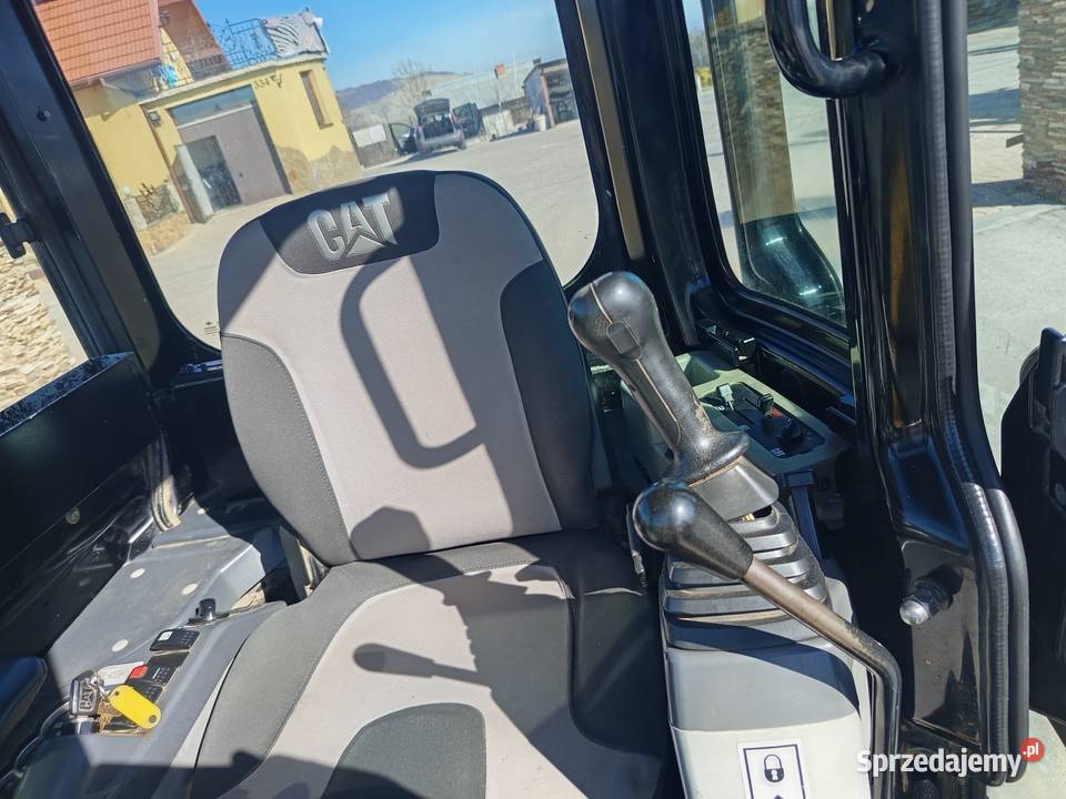 Minikoparka gąsienicowa Cat 3035D Chełmiec sprzedam