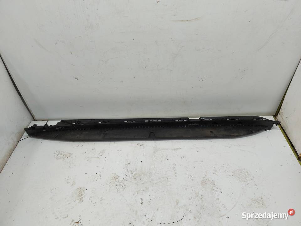 Mercedes EQC 400 W293 LISTWA PROGOWA PRAWA sprzedam