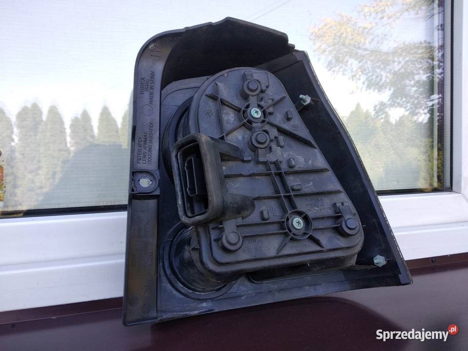 Seat Arosa LIFT FL lampa tył tylna lewa wkład Sieradz sprzedam
