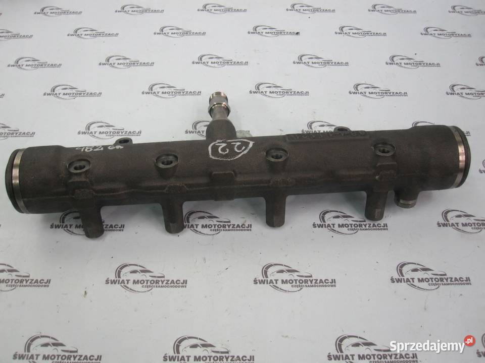 ISUZU TROOPER 30 D 4JX1 160 02r listwa wtryskowa