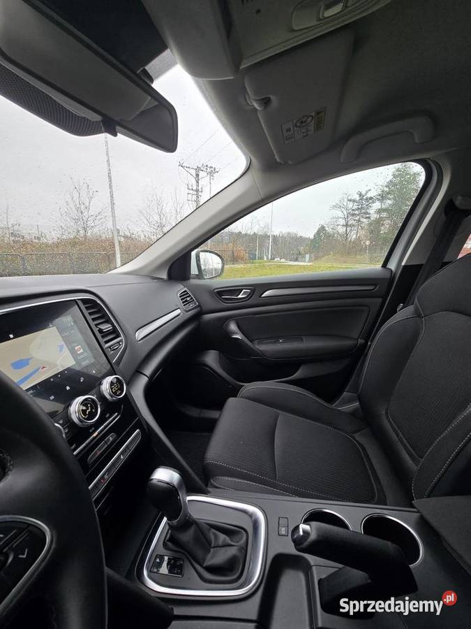 Renault Megane IV lifcie koniec 2020 roku sprowadzony Warszawa