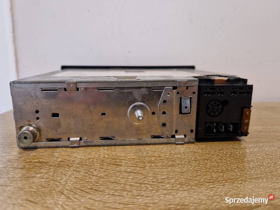 Radio Samochodowe Blaupunkt Freiburg CR 43 1993 kujawsko-pomorskie Koronowo