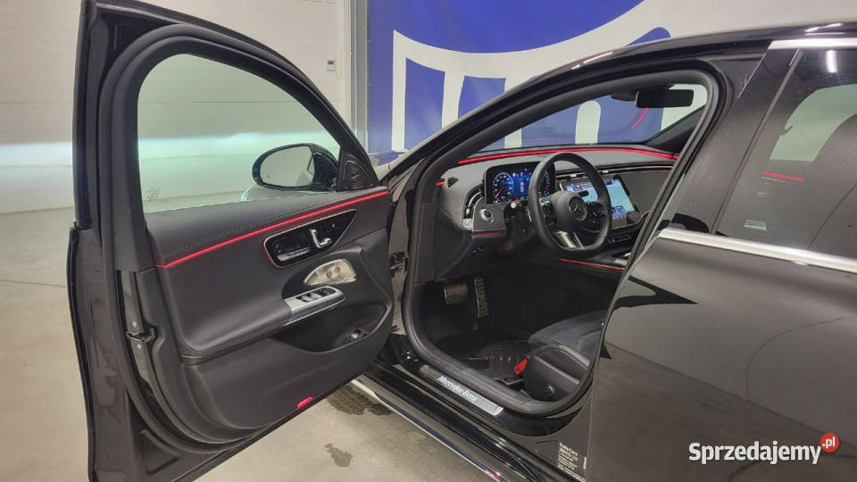 Mercedes E 300 e AMG LINE PREMIUM 4Matic W214 Grójec sprzedam