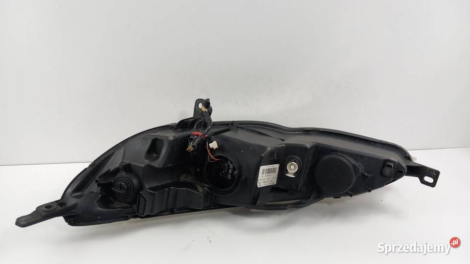 PEUGEOT 407 LAMPA PRZÓD PRAWA SOCZEWKA EU