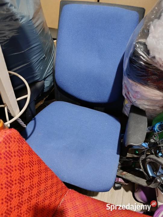 krzesło obrotowe niebieskie do pilnej sprzedaży