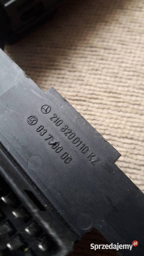 Mercedes W210 panel przełącznik szyb 2108200110 Gdańsk