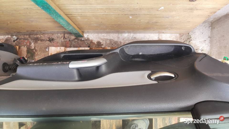 drzwi prawe tylne Citroen c3 I 0209r przednie sprzedam