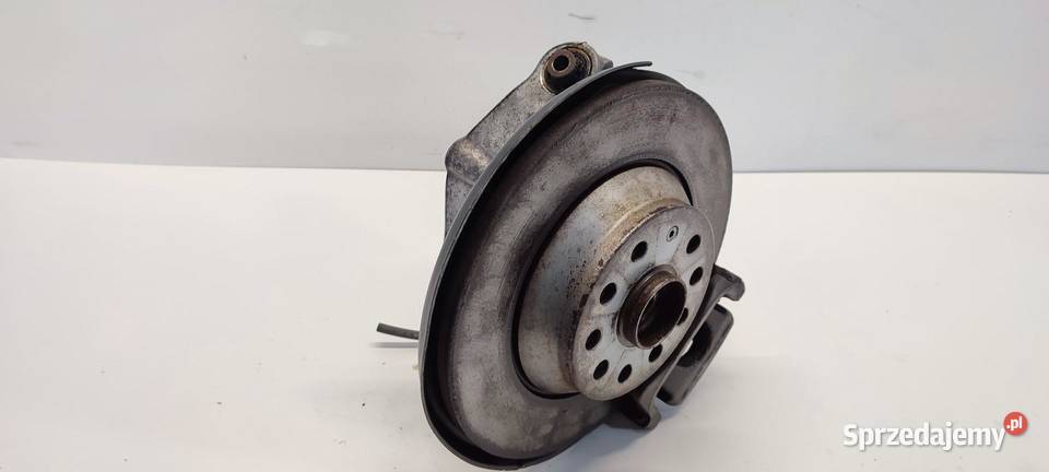 AUDI Q3 8U ZWROTNICA LEWY TYŁ 3C0505435G osobowe dolnośląskie