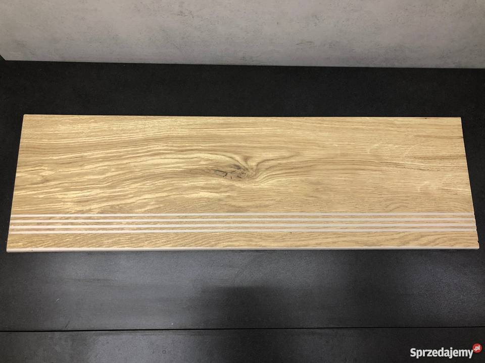 Płytki na schody 120x30 DREWNOPODOBNE JASNY DĄB
