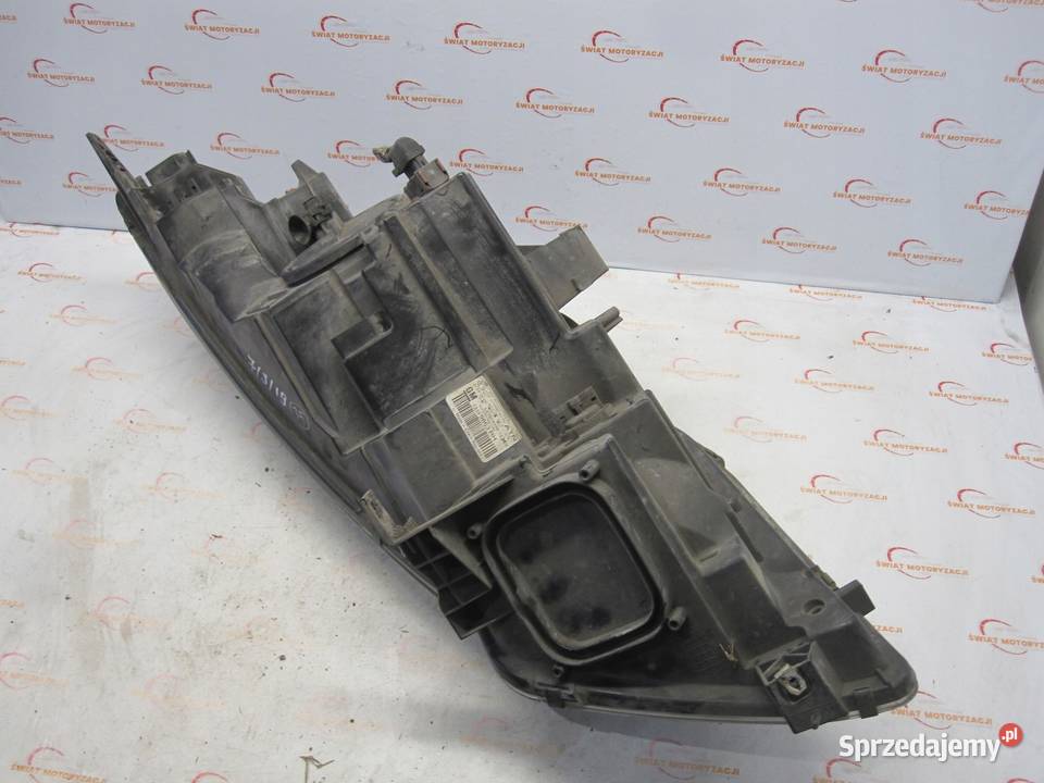 OPEL ZAFIRA TOURER C 13r lampa prawa przód osobowe sprzedam