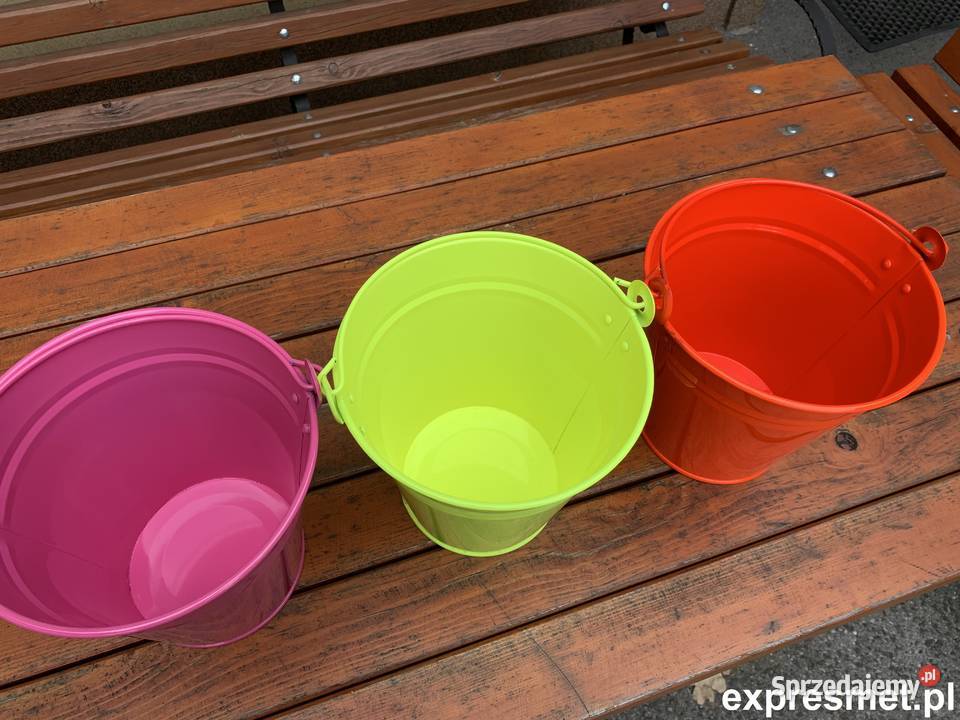 Wiadro metalowe malowane osłonka na kwiaty Pozostałe Rzeszotary sprzedam