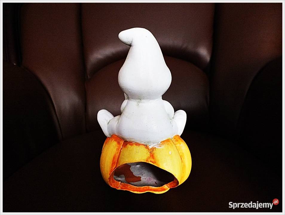 Świecznik idealny na Halloween duszek na dyni