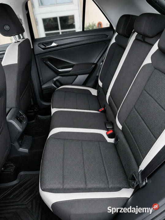 Volkswagen TRoc I 20172025 czarny Sadlno sprzedam