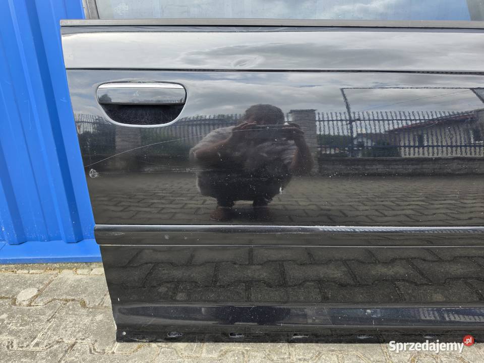 DRZWI PRZÓD PRAWY PRAWE AUDI A3 8P SPORTBACK 5D Drzwi Działoszyce sprzedam