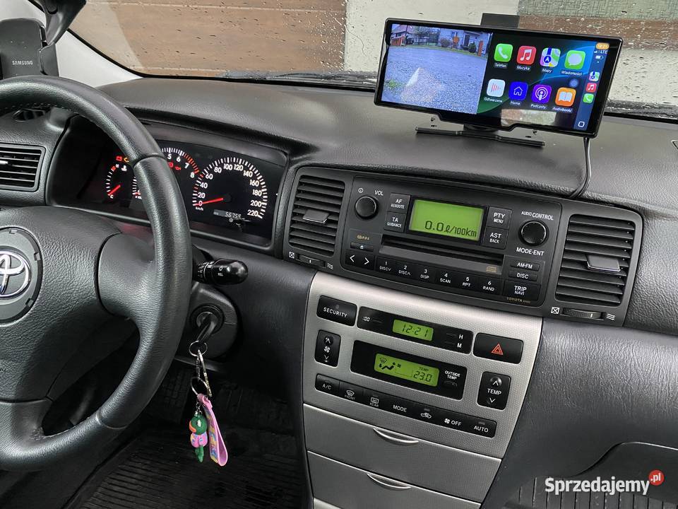 Salonowa 56 Toyota Corolla 16 Benz bogata wersja