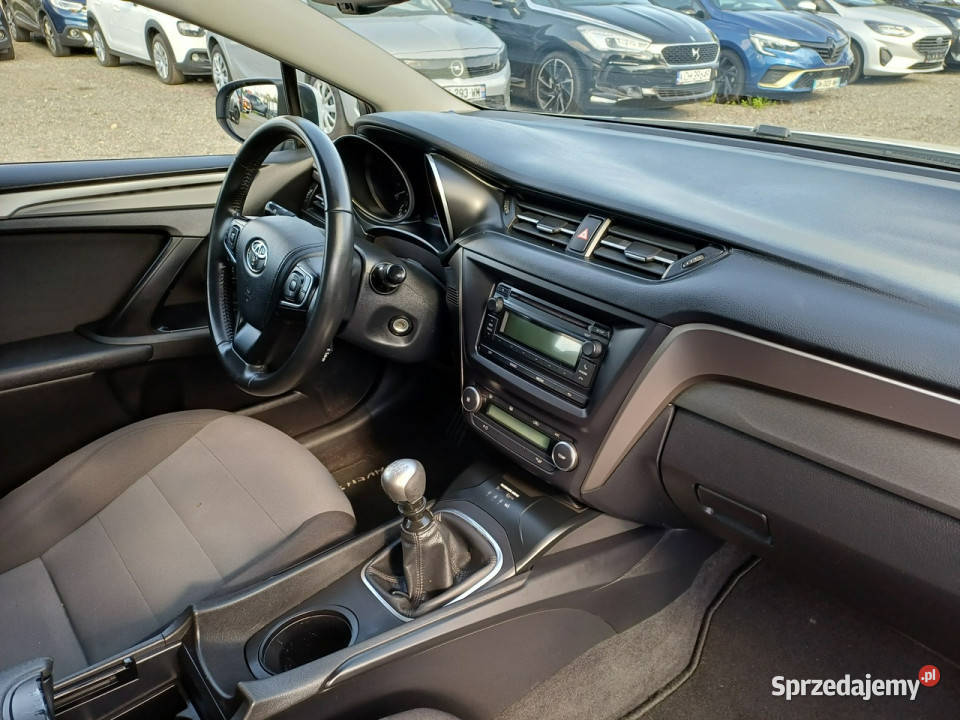 Toyota Avensis LIFT SALON POLSKA Klimatyzacja Chrzanów sprzedam