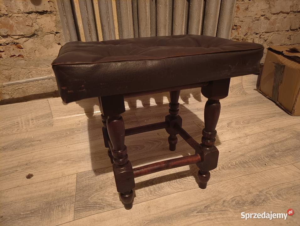 Taboret pufa krzesło z obiciem skórzanym PRL śląskie Będzin sprzedam
