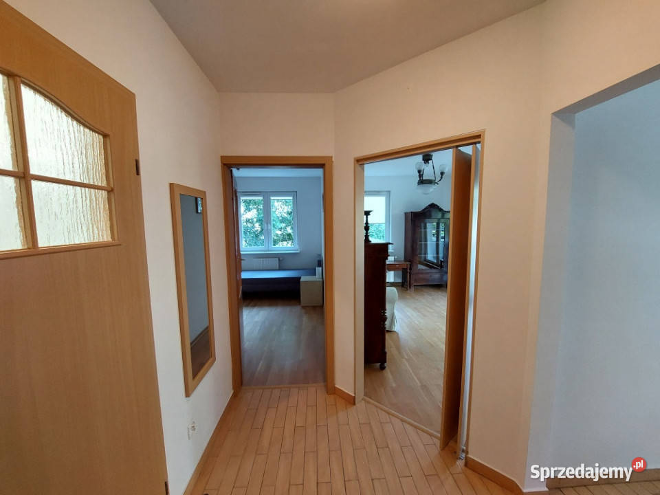 Klimatyczne 2 pokojowe widna kuchnia 44m2 zaraz 3 piętra i więcej