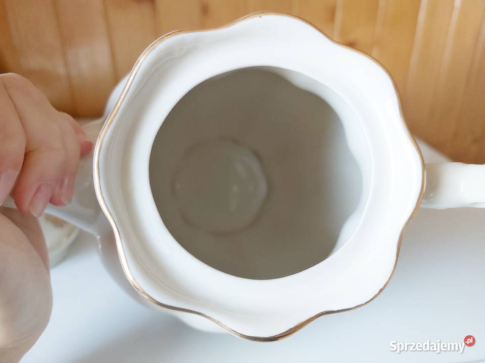 porcelanowy dzbanek Chodzież porcelana beżowy Poznań