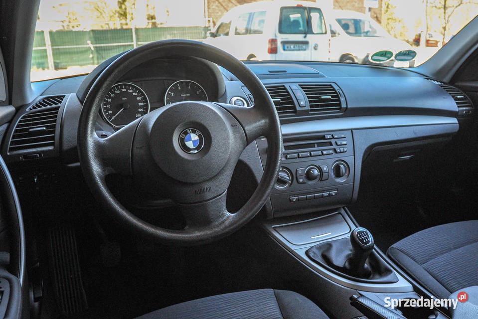 BMW Seria 1 Lift Bezwypadkowa 2010 r 159 1995cm3 Wrocław