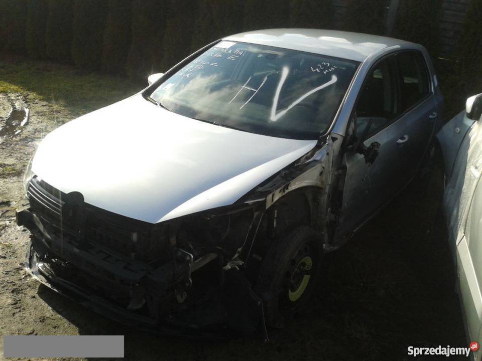 Na sprzedaż Volkswagen Golf uszkodzony Warszawa sprzedam