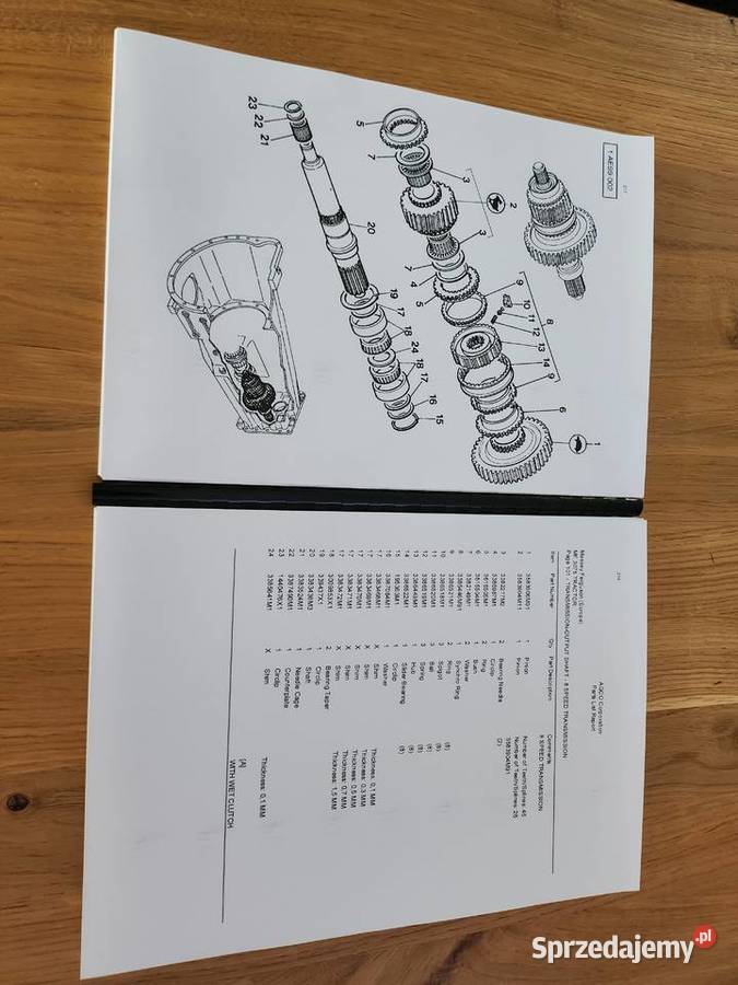 MASSEY FERGUSON 3075 katalog części Poradniki, albumy i reportaże sprzedam