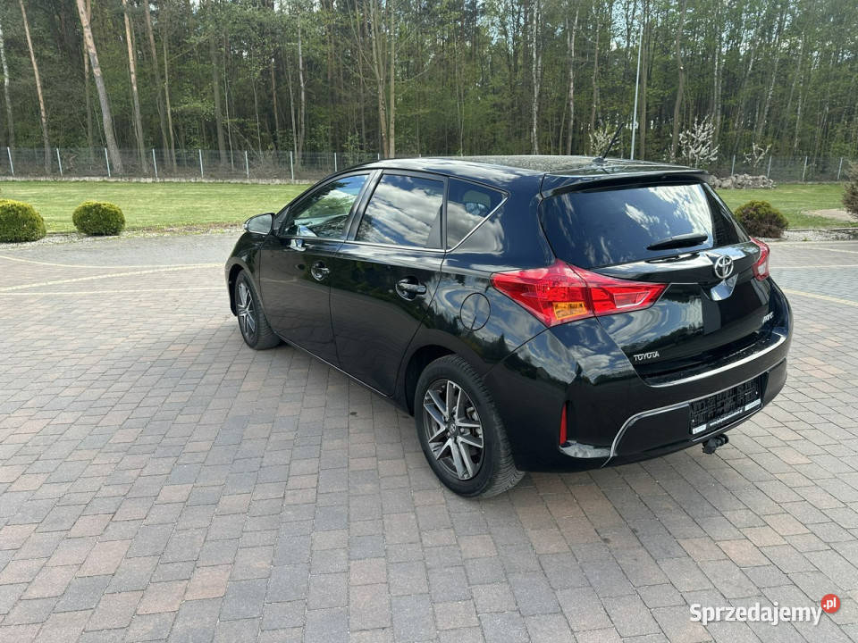 Toyota Auris II 2012 Lipówki