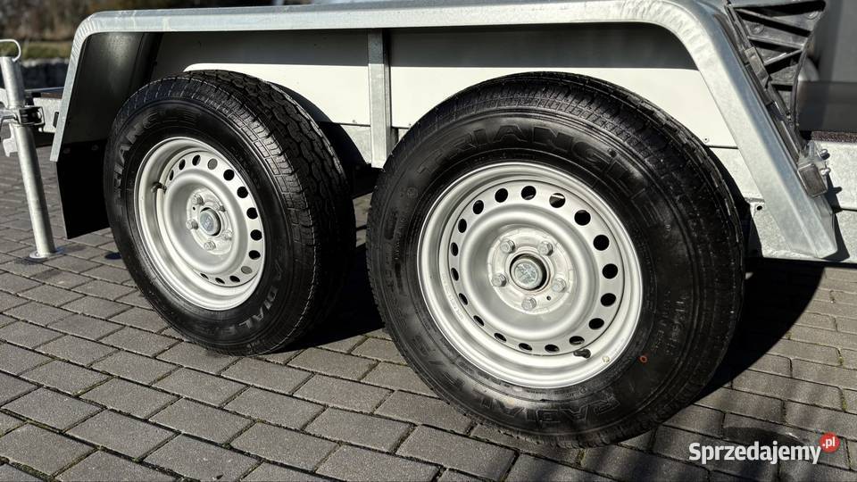 Przyczepa dwuosiowa mini koparka agregat maszyny Gaworzyce