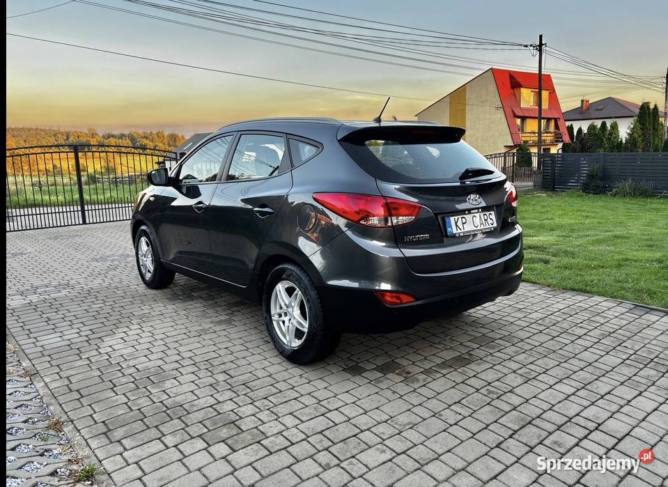 Hyundai ix35 16 135 2010 Bezwypadkowy Mały ix35