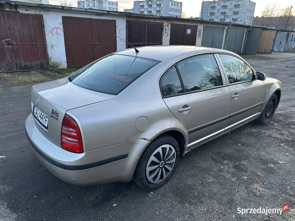 Skoda Superb 2003 3700 przeczytaj opis Aleksandrów Kujawski