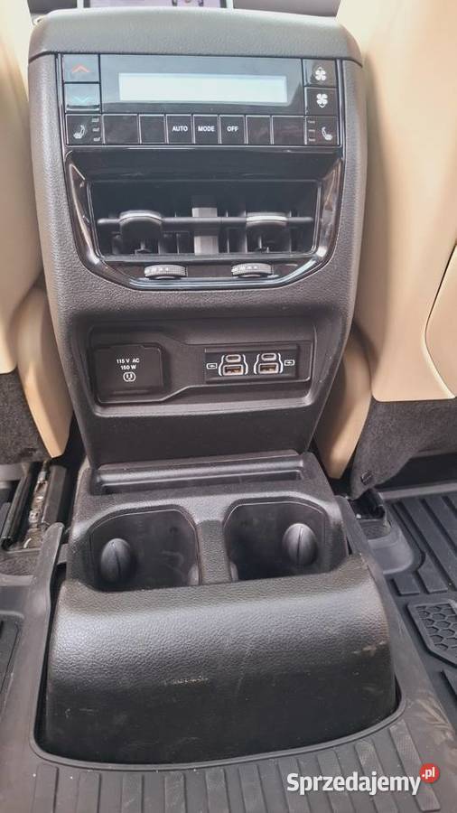 JEEP Grand Cherokee WL 2021 nieuszkodzony Zamość sprzedam