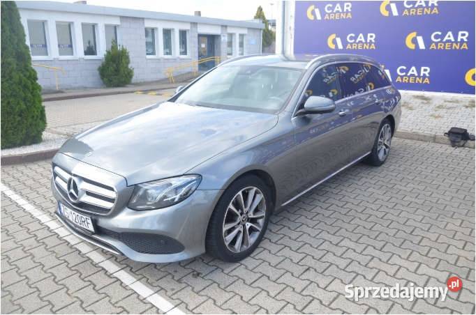 MERCEDESBENZ E 220 D 2018 195000 ccm 195 Warszawa
