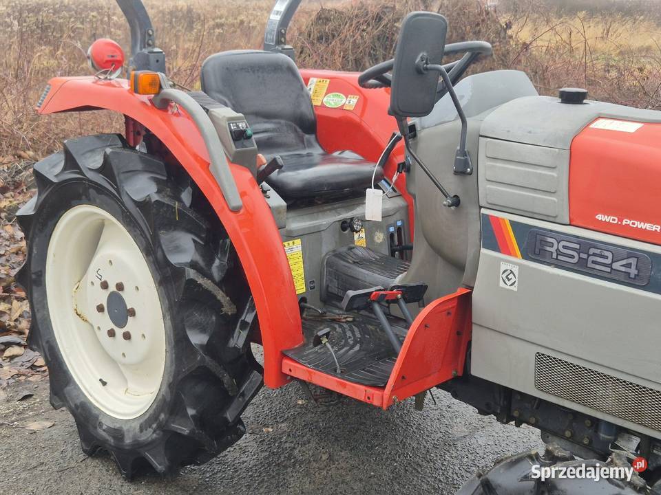 Traktorek YANMAR RS24D 24 44 Wspomaganie Wspomaganie kierownicy Małuszyn