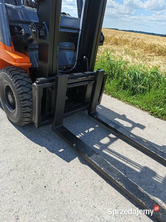 Wózek widłowy Toyota 7fgf18
