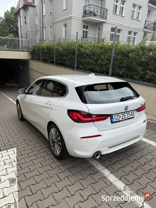BMW Seria 1 BMW 118i Luxury Line Skóra Magma Red elektryczne szyby Gdańsk