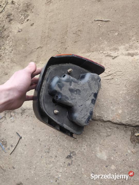 Lampy tył golf 3 pomorskie Linia