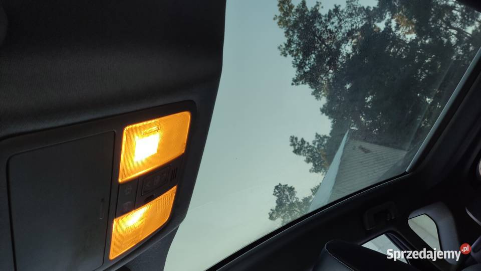 toyota auris 18 hybrid bogata wersja selection tempomat sprzedam