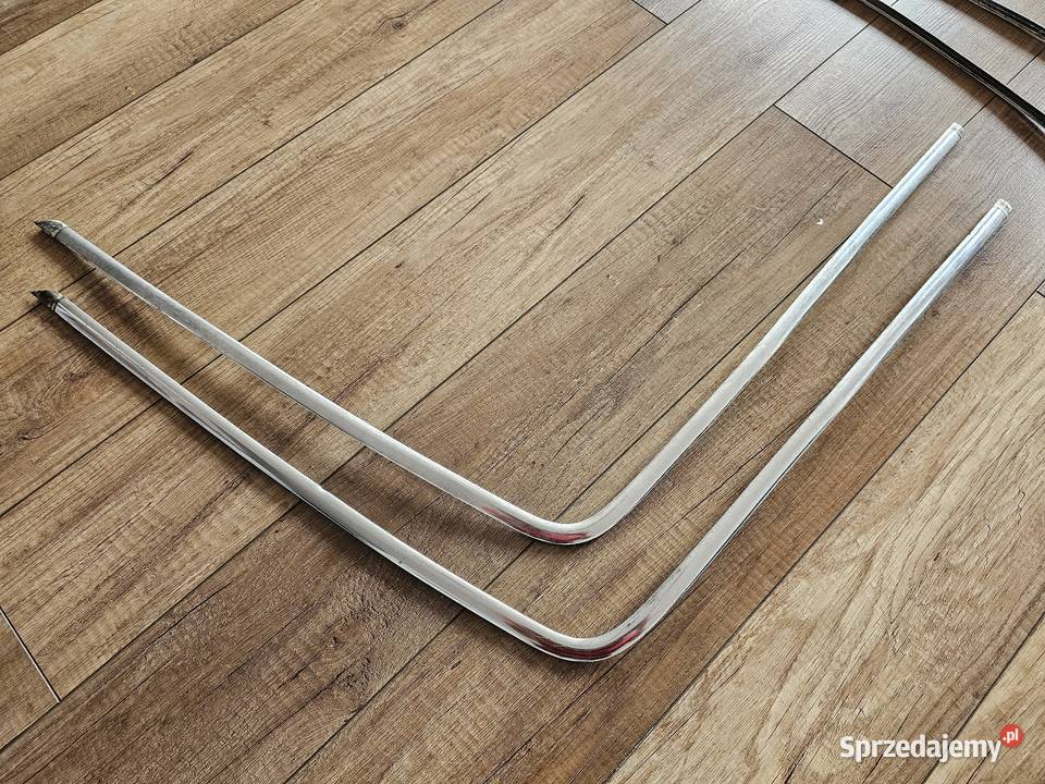 Kliny listwy do przednich okien bmw e23 bmw 7 szyby Karoseria