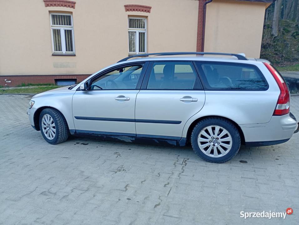 Sprzedam Volvo V50 20 diesel 136 2007 Rok produkcji 2007 Grybów
