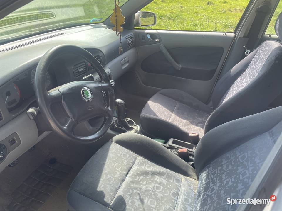 Skoda Octavia 16 benzyna Aktualne Oplaty benzyna Nidzica sprzedam