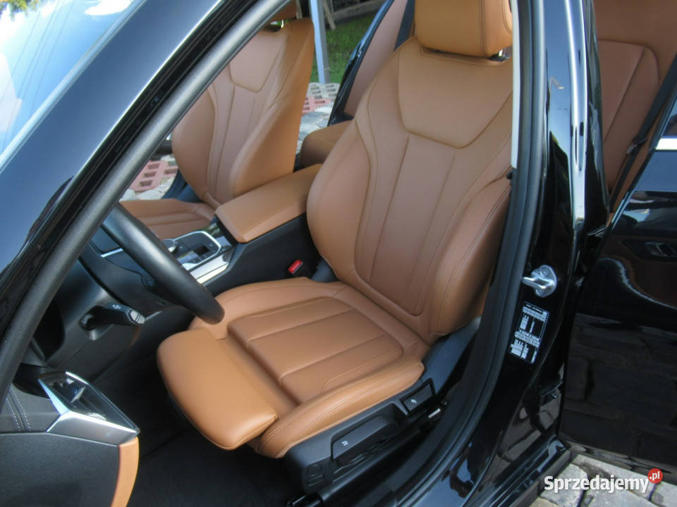 BMW 318 BEZWYPADKOWY NAVI El klapa Ambient Salon lakier metallic Warszawa