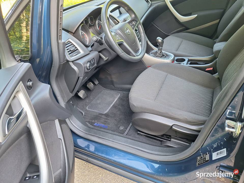 ASTRA J IV 14 100 manualna
