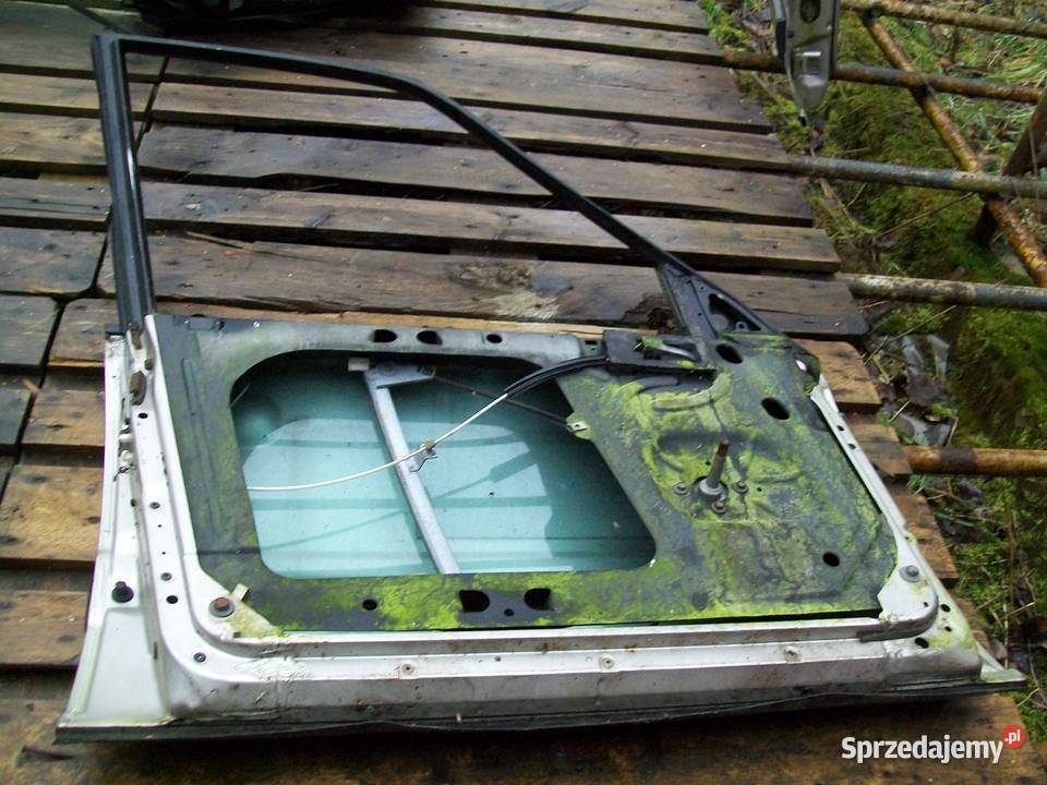 Audi 100 C3 Cygaro Drzwi przednie lewe lewy