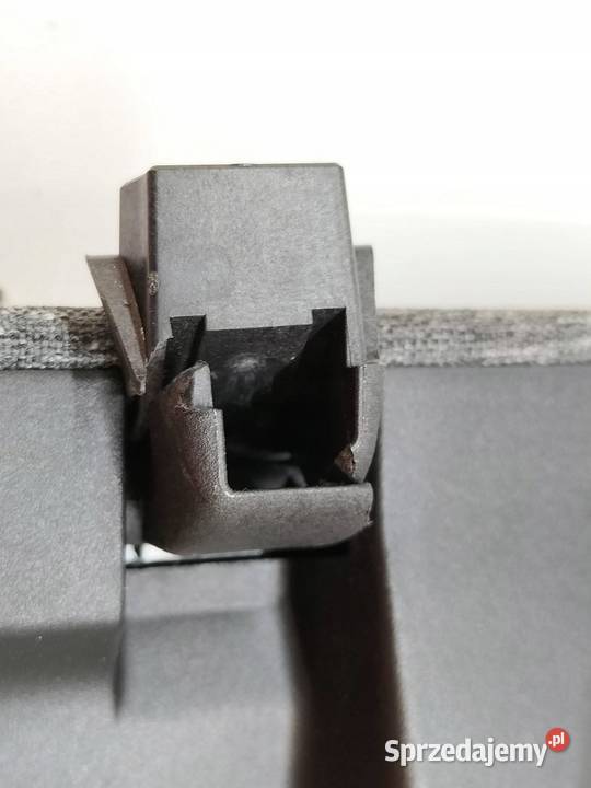 PODŁOKIETNIK TUNELU ŚRODKOWEGO MATERIAŁ Skoda