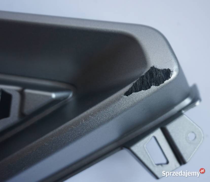 OWIEWKA BOCZEK PRAWY HONDA NSS FORZA 125 300 Elementy nadwozia wielkopolskie Turek sprzedam