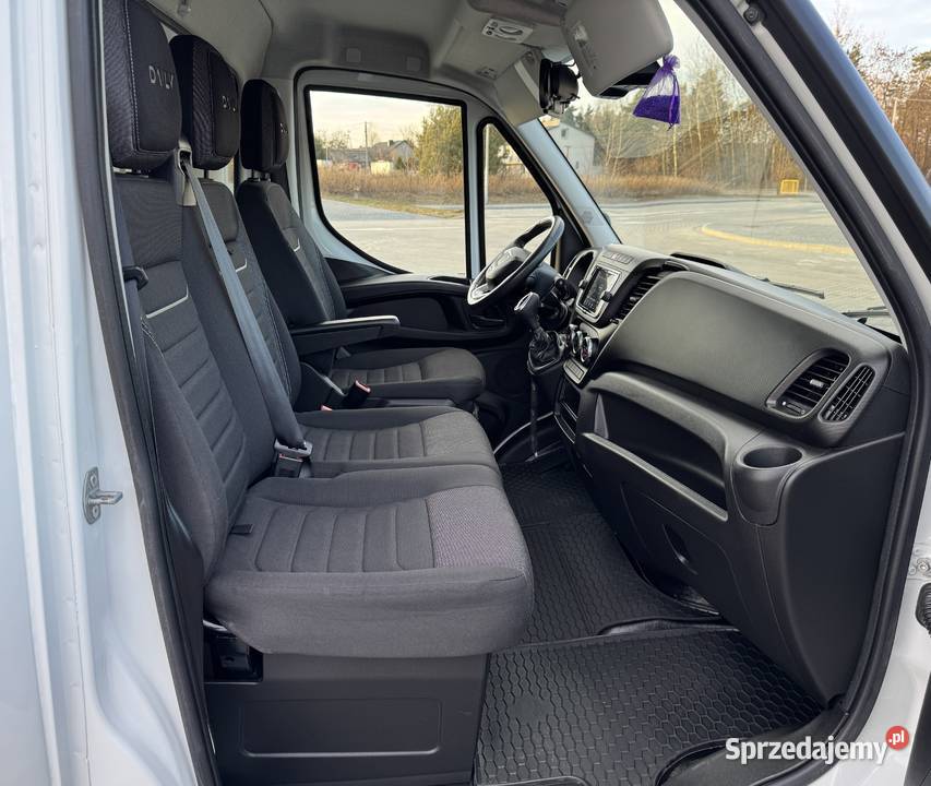 Iveco Daily 2022r35S18 30 HIMATIC Kontener 9 ESP Daleszyce