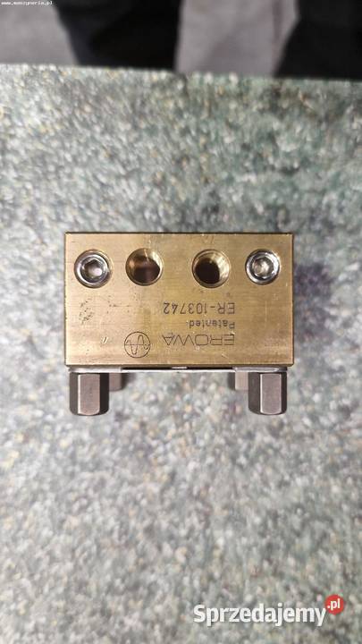 Elektrodrążarka wgłębna AGIE CHARMILLES FORM 400 Jelenia Góra