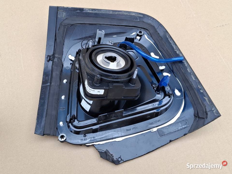 VOLVO FH4 FH5 HALOGEN DACHOWY PRAWY LAMPA PRAWA lubuskie Bieleń