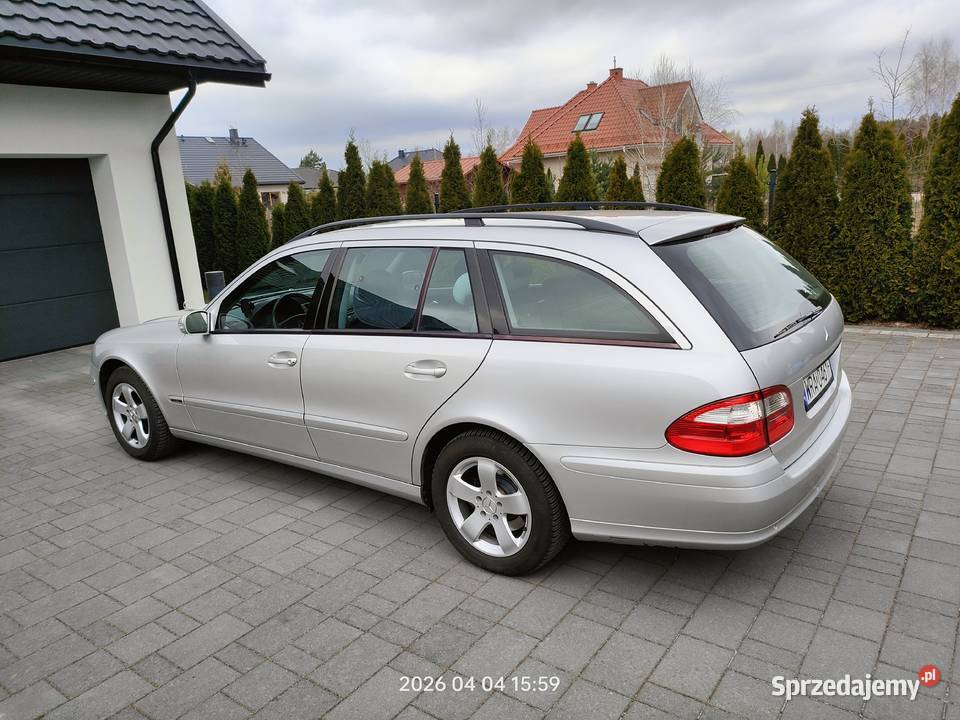 Mercedes E320 W211 S211 Radom