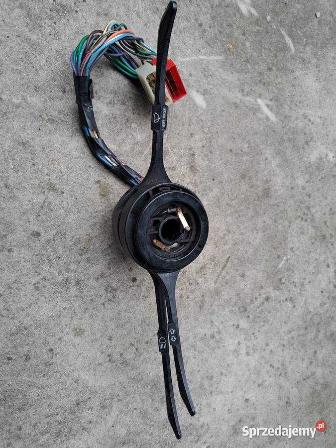 Fiat 125p przełącznik kier pająk nowy 8 pinów osobowe